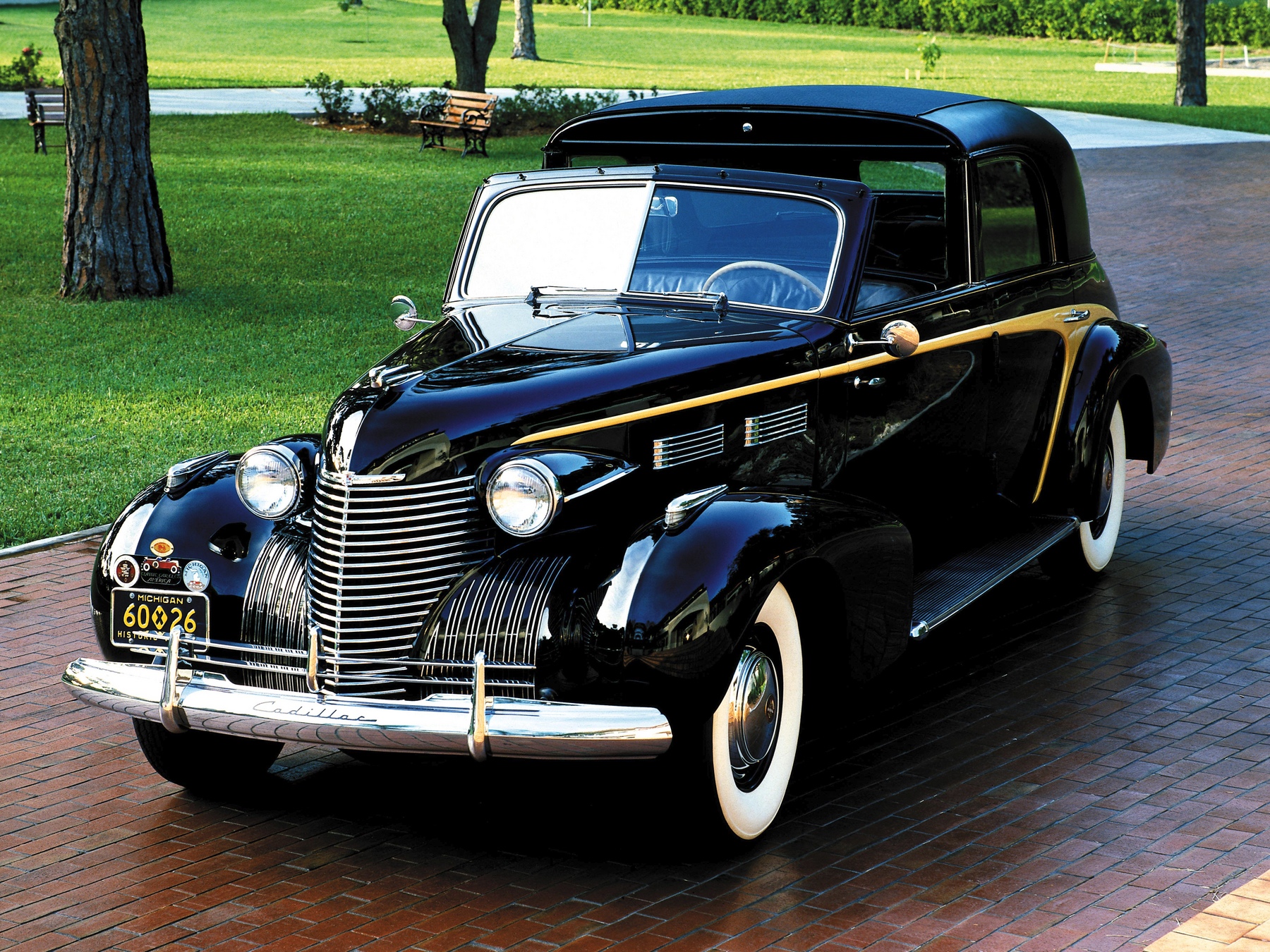 antique roadster